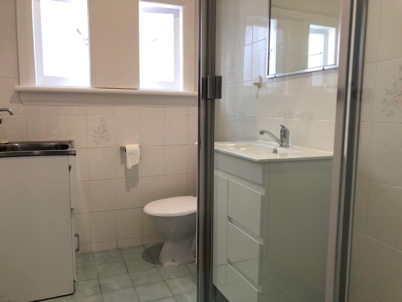 1/106 Moore Street, Hurstville NSW 2220