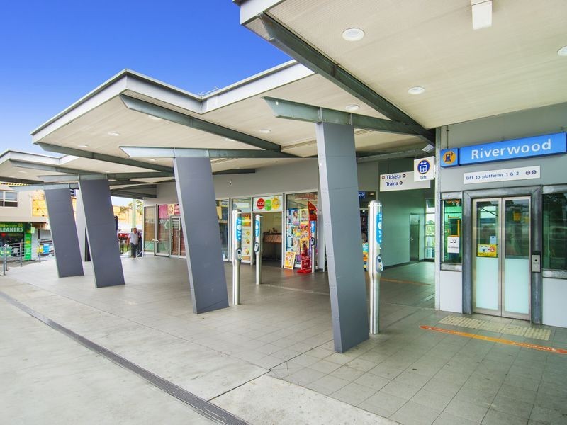 2/15 Thurlow Street, Riverwood NSW 2210