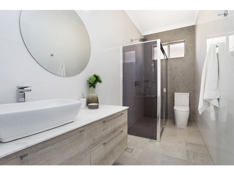 16 Kimberley Road, Hurstville NSW 2220