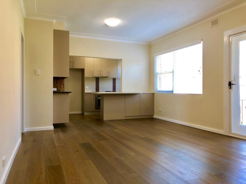 10/82 Cronulla Street, Carlton NSW 2218