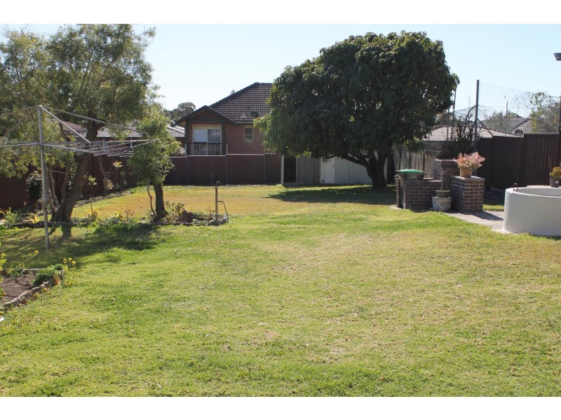 24 Queens Road, Hurstville NSW 2220