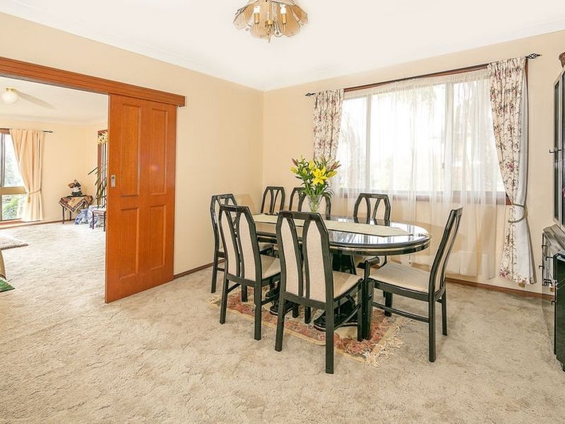 6 Buckland Road, Casula NSW 2170