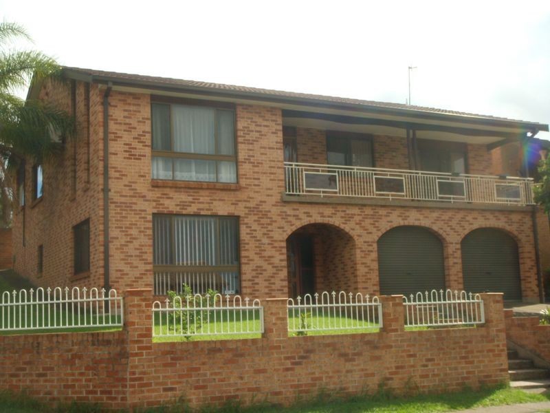 6 Buckland Road, Casula NSW 2170