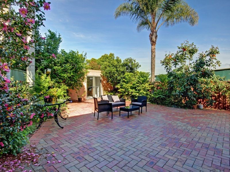 1 Kingsway, Kingsgrove NSW 2208