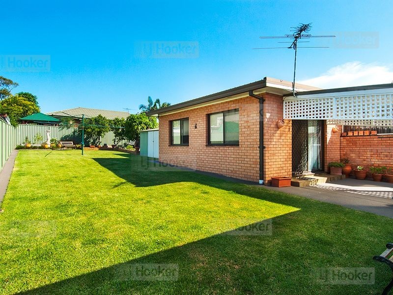 7 Warwick St, Hurstville NSW 2220