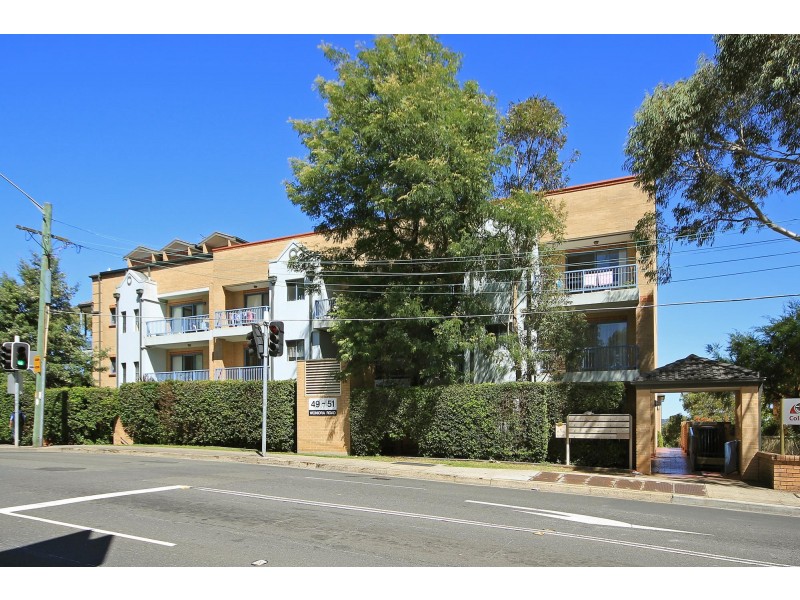 8/49 Woniora Rd, Hurstville NSW 2220