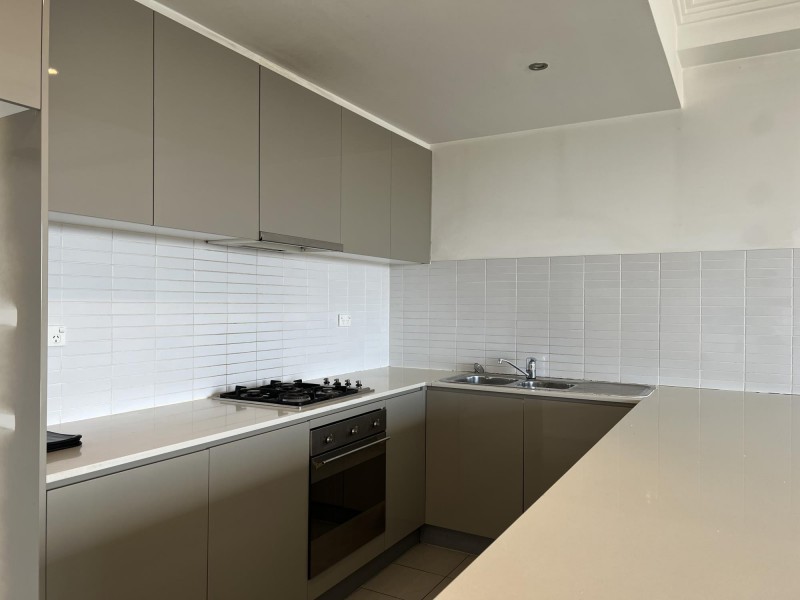 901/112 Queens Road, Hurstville NSW 2220