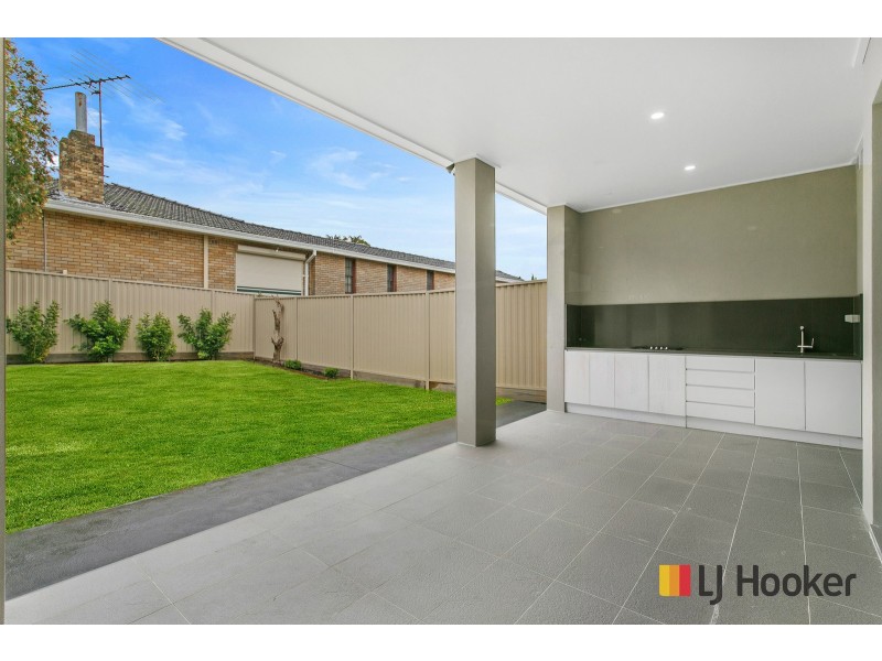 3 Prairievale Road, South Hurstville NSW 2221