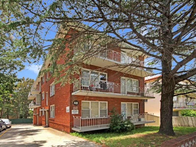 1/40 Gloucester Road, Hurstville NSW 2220