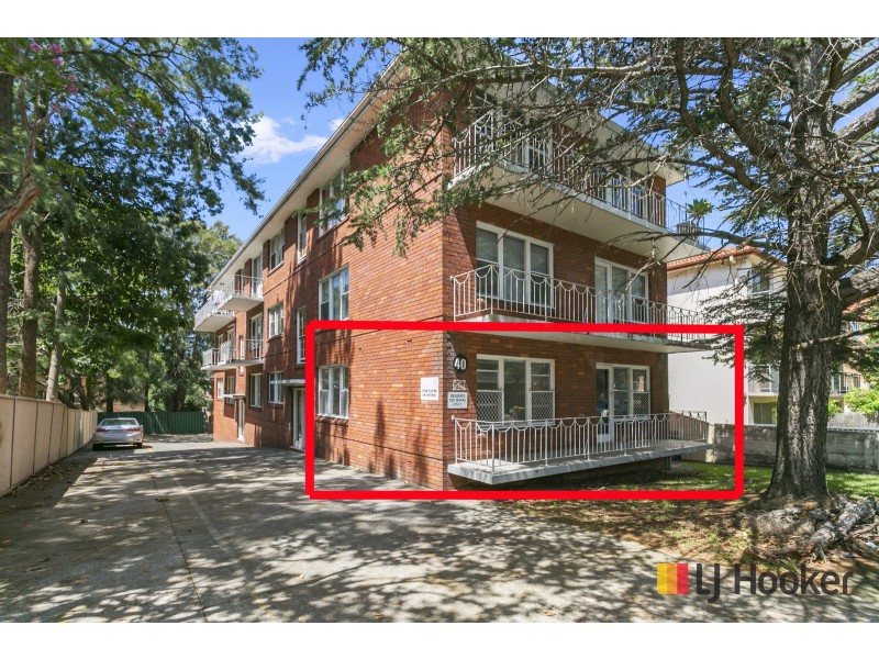 1/40 Gloucester Road, Hurstville NSW 2220