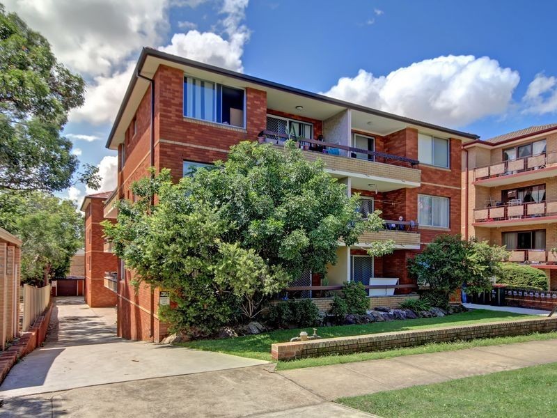 8/14 Arcadia St, Penshurst NSW 2222