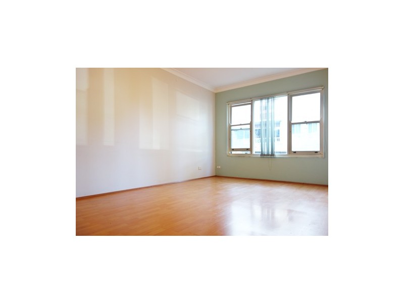 1/19 Gloucester Road, Hurstville NSW 2220