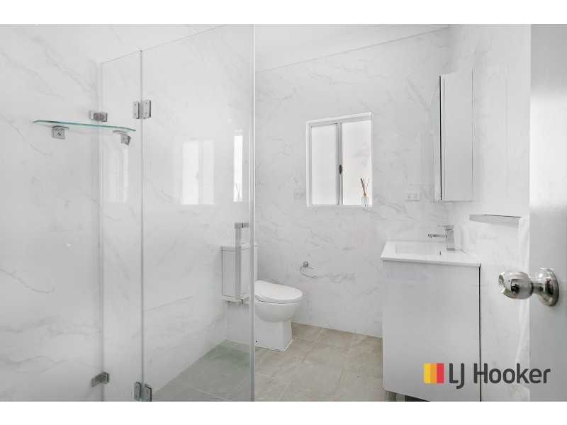 6 Hunt Street, Guildford West NSW 2161