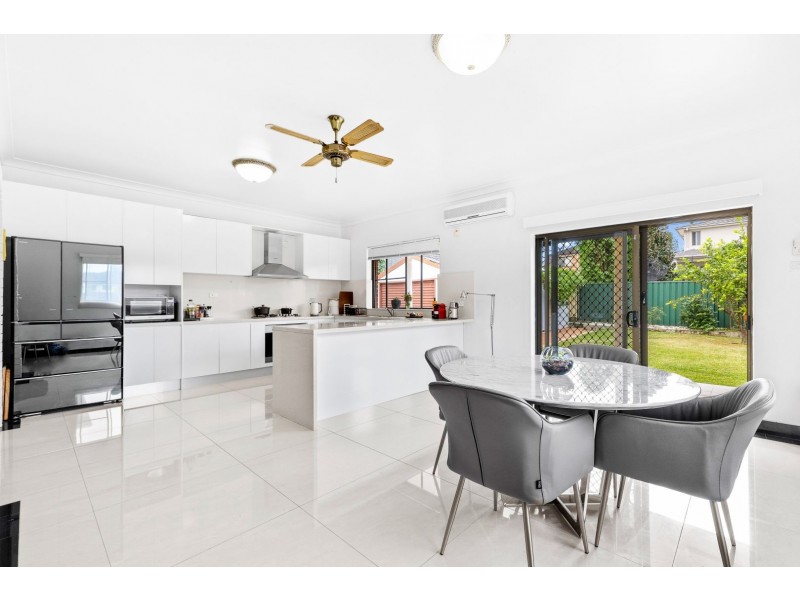 26 Low Street, Hurstville NSW 2220