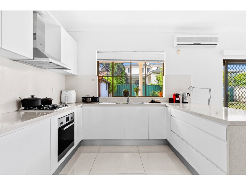 26 Low Street, Hurstville NSW 2220