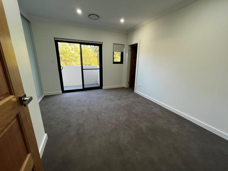2/94-96 Warialda St, Kogarah NSW 2217