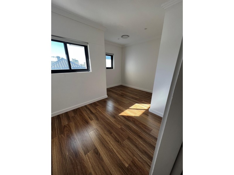 2/94-96 Warialda St, Kogarah NSW 2217