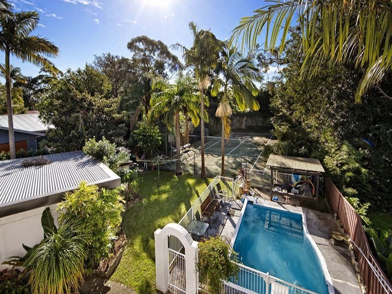 1 Strickland Street, Heathcote NSW 2233