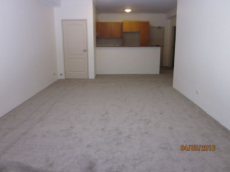 12/6-12 Carrington Avenue, Hurstville NSW 2220