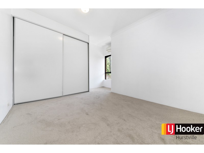 6/2-4 Hampton Court Road, Carlton NSW 2218