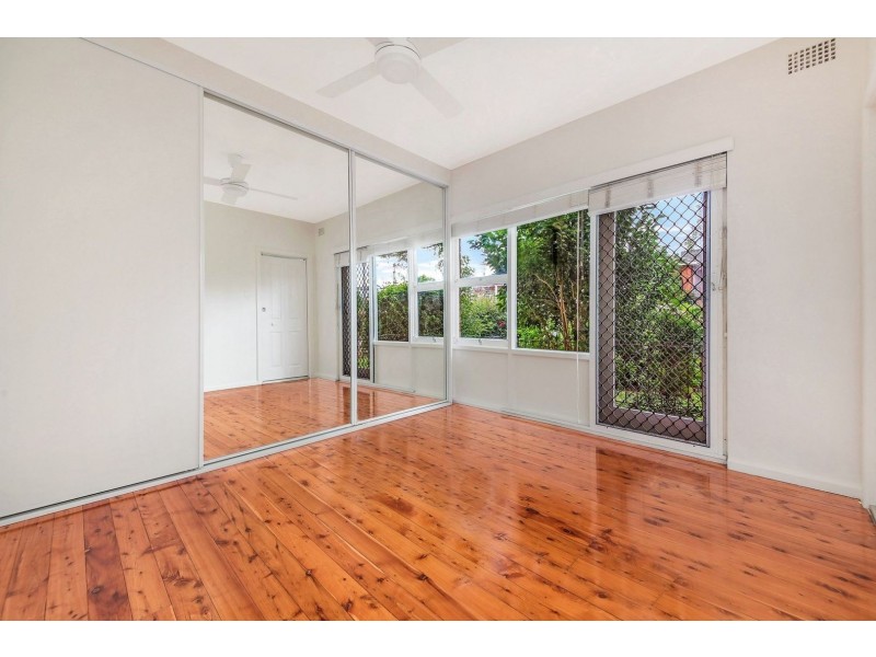 1/82-84 Cronulla Street, Carlton NSW 2218