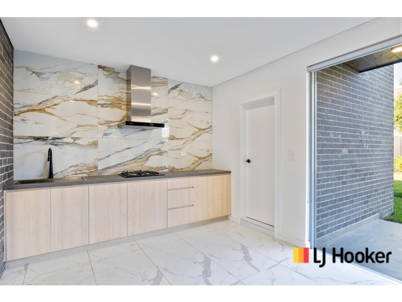 7 Stoney Creek Road, Beverly Hills NSW 2209