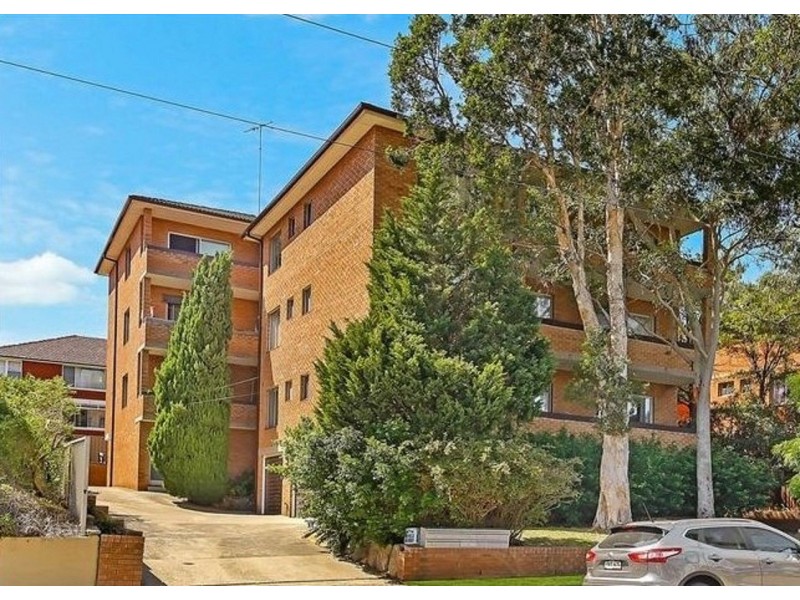 8/22 Woids Avenue, Hurstville NSW 2220