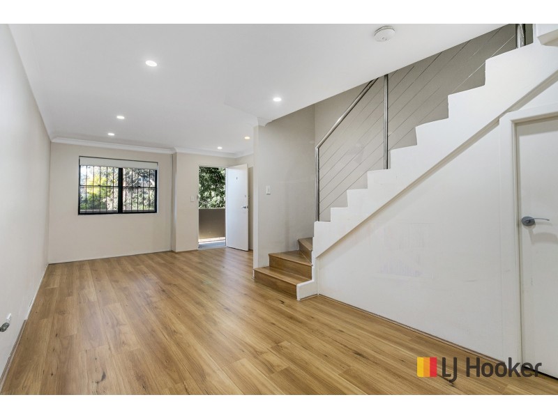 2/55 Carrington Avenue, Hurstville NSW 2220