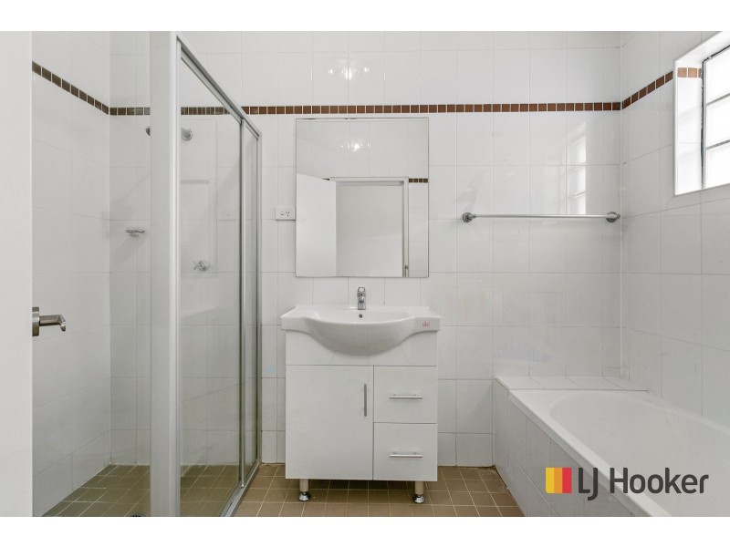 2/55 Carrington Avenue, Hurstville NSW 2220