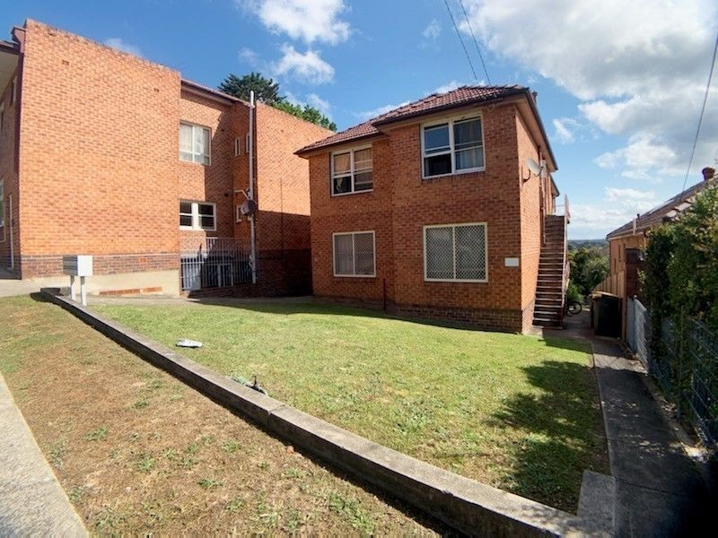 2/21 Laycock Street, Penshurst NSW 2222