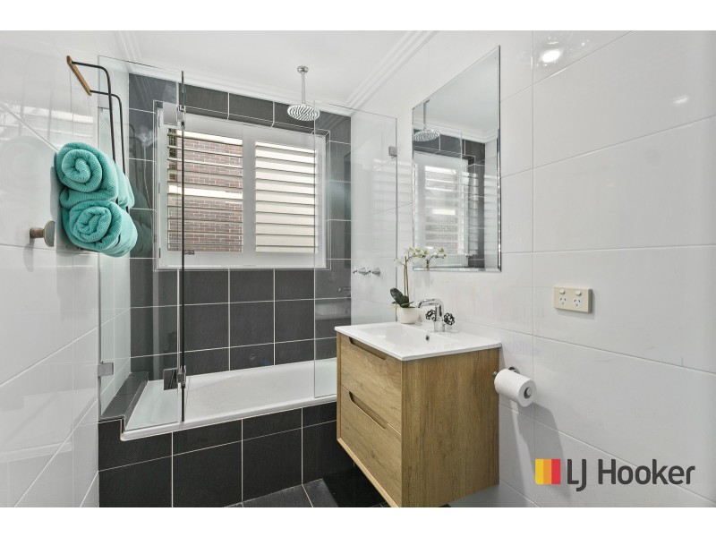 2/27 Gladstone Street, Bexley NSW 2207