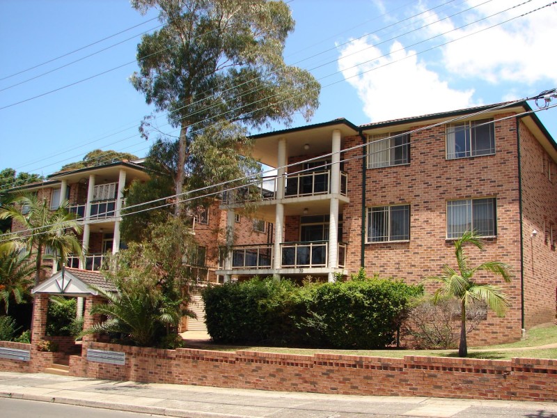 3/79 Woniora Road, Hurstville NSW 2220