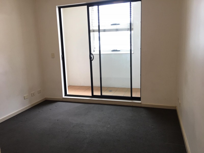 8a/313 Forest Road, Hurstville NSW 2220