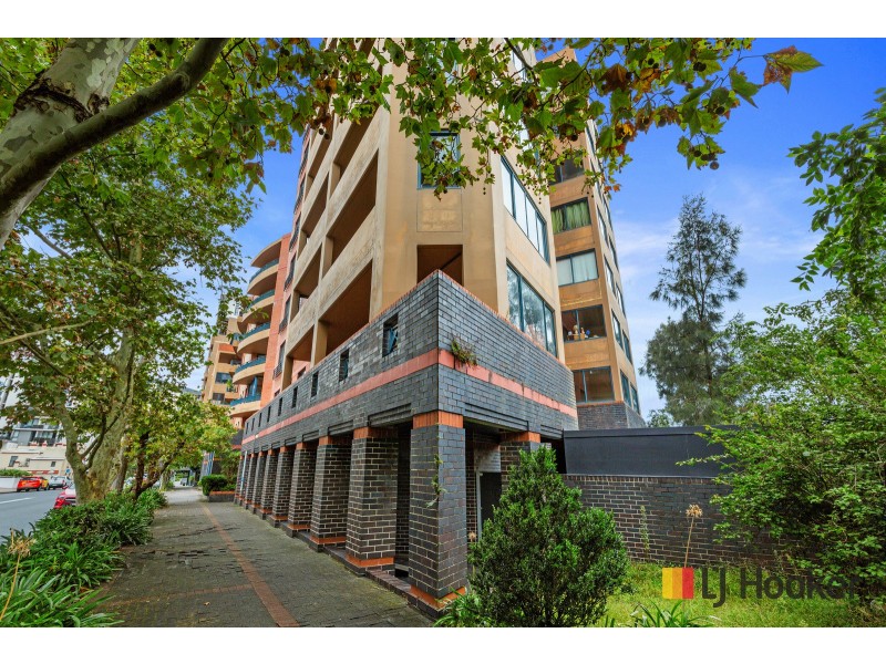 32/2-8 Bridge Street, Hurstville NSW 2220