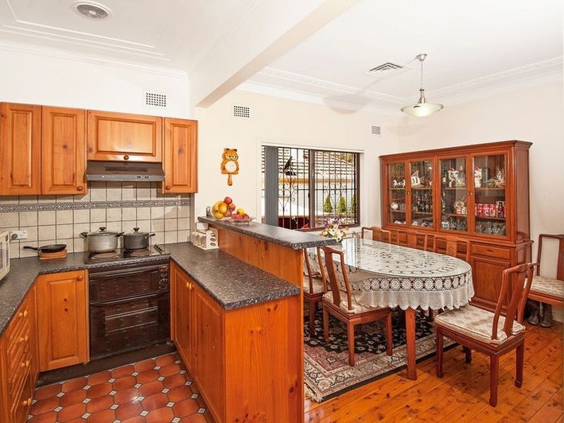 14 Balfour Road, Narwee NSW 2209