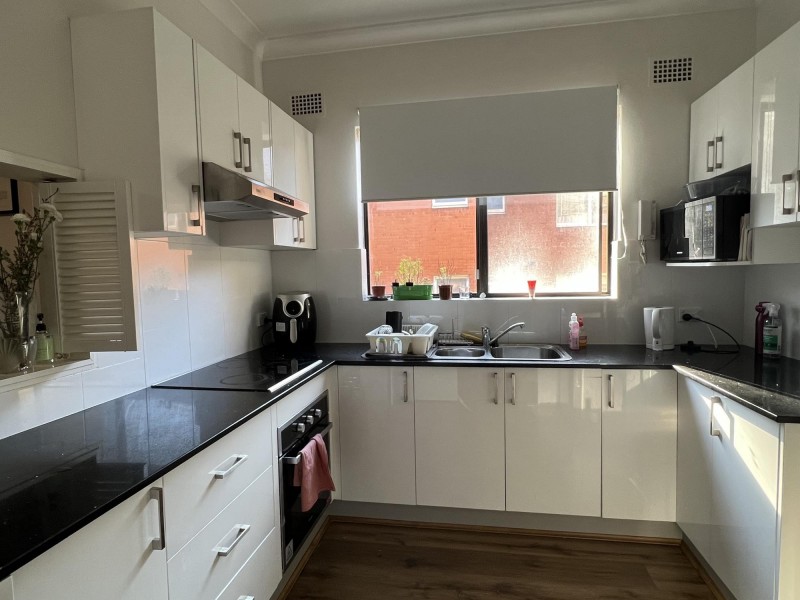 4/22-24 St Georges Pde, Hurstville NSW 2220