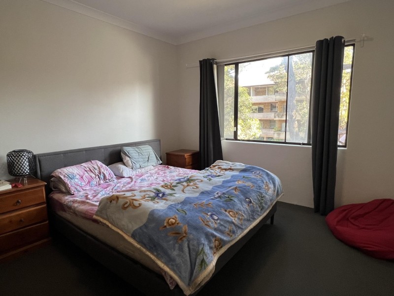 4/22-24 St Georges Pde, Hurstville NSW 2220