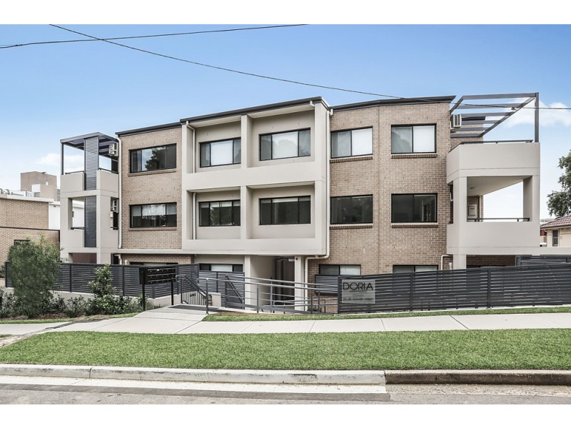 4/26-28 Gover Street, Peakhurst NSW 2210