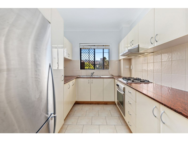 4/39-41 West Street, Hurstville NSW 2220