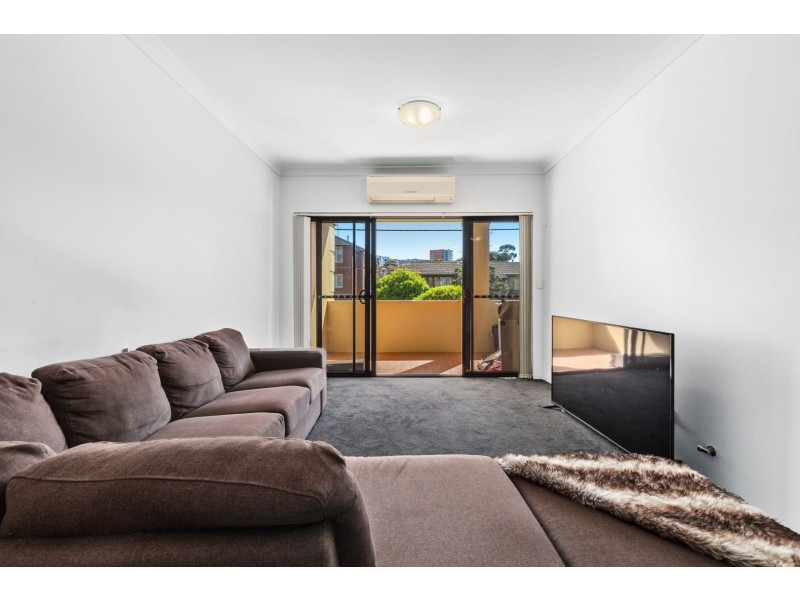 4/39-41 West Street, Hurstville NSW 2220