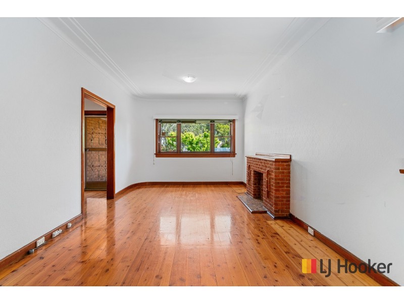 6 Vicliffe Avenue, Campsie NSW 2194