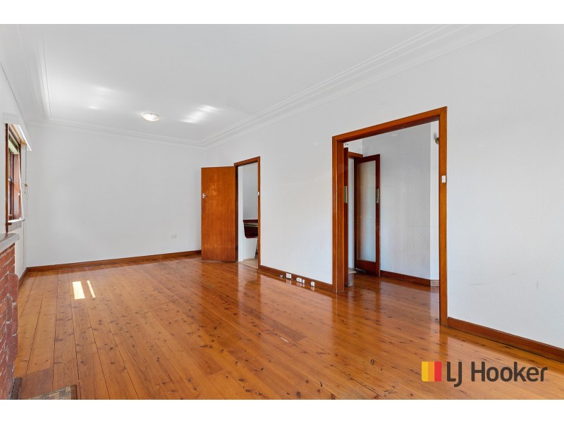 6 Vicliffe Avenue, Campsie NSW 2194