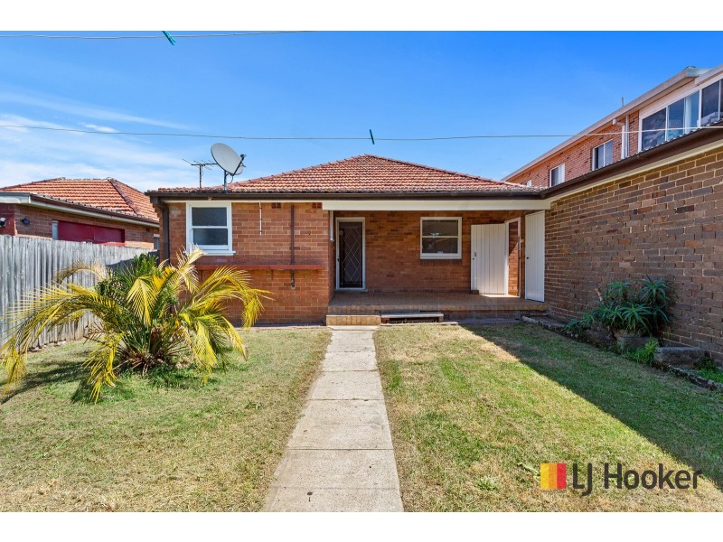6 Vicliffe Avenue, Campsie NSW 2194