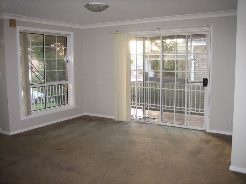 2/6-14 Bassett Street, Hurstville NSW 2220