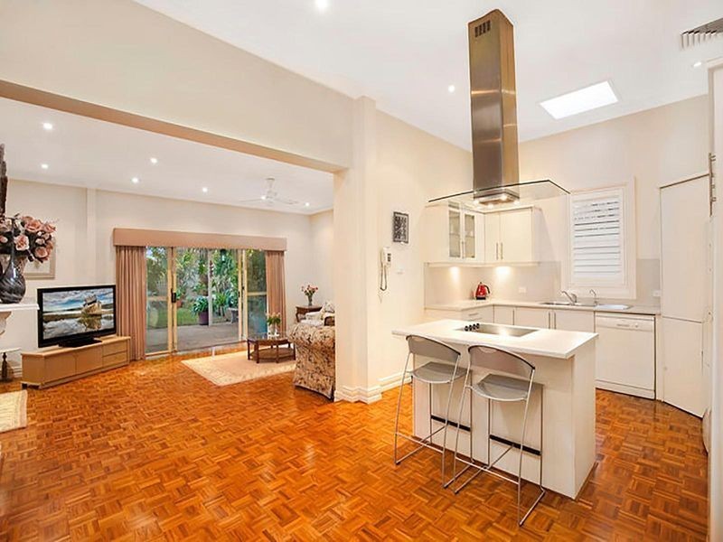 27 Woniora Road, Hurstville NSW 2220