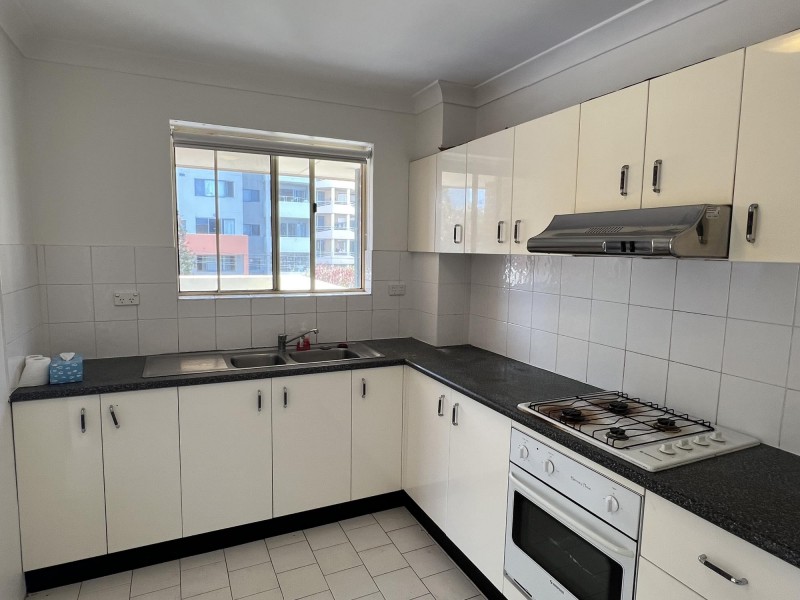 23/8-12 Bond Street, Hurstville NSW 2220