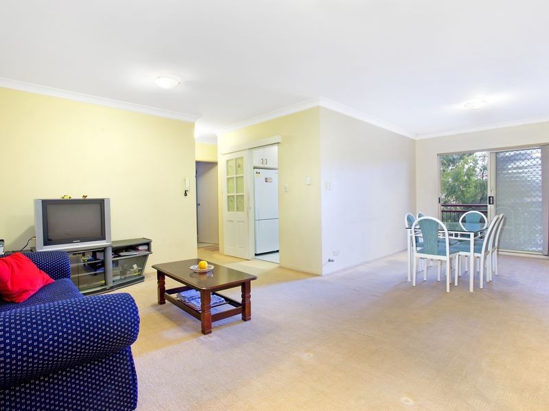 2/17 Mill Street, Carlton NSW 2218