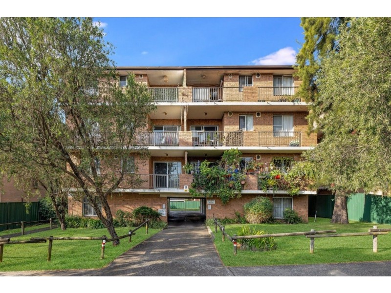 9/12-14 High Street, Carlton NSW 2218