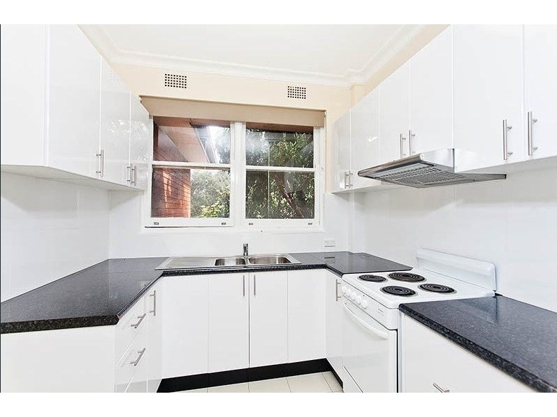 6/18 St Georges Parade, Hurstville NSW 2220