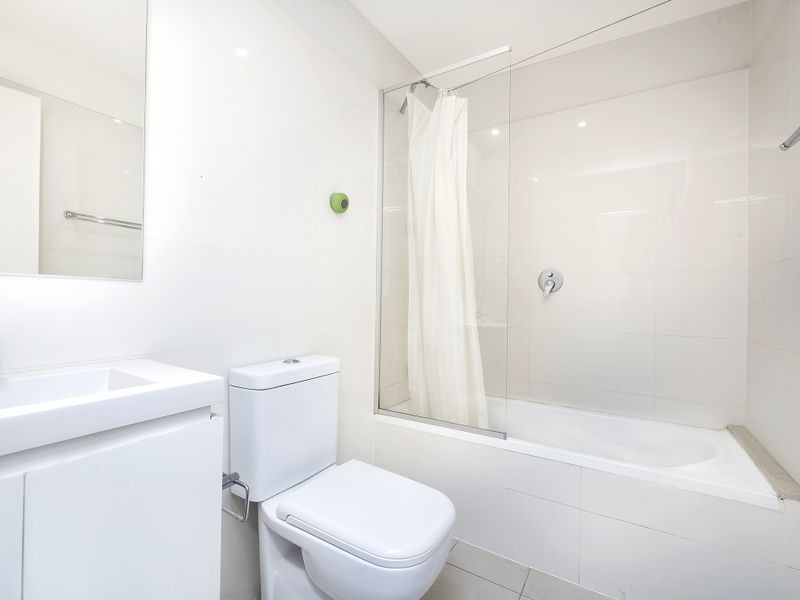 27/102-108 James Ruse Drive, Rosehill NSW 2142